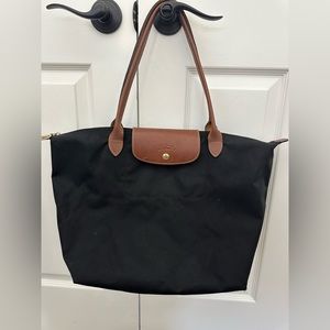 Longchamp Bag (Black)